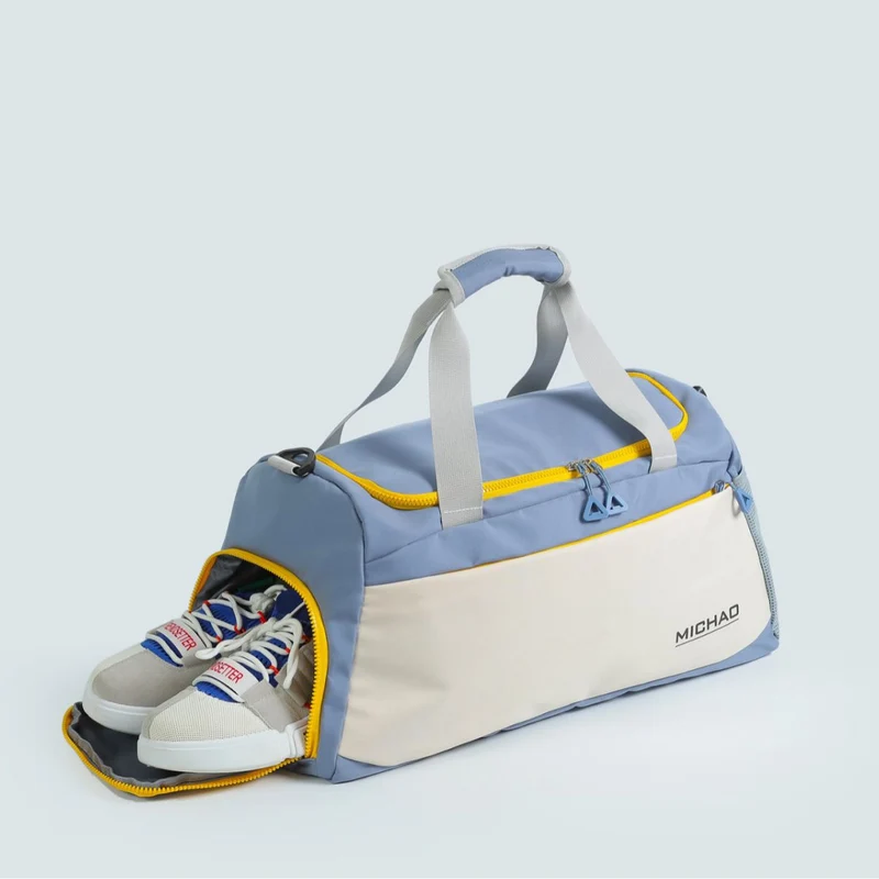 Sportliche Reisetasche mit praktischen Fächern Skanto