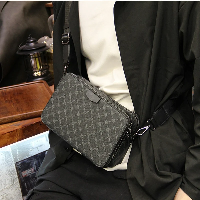 Moderne Crossbody-Tasche mit strukturierter Oberfläche Skanto