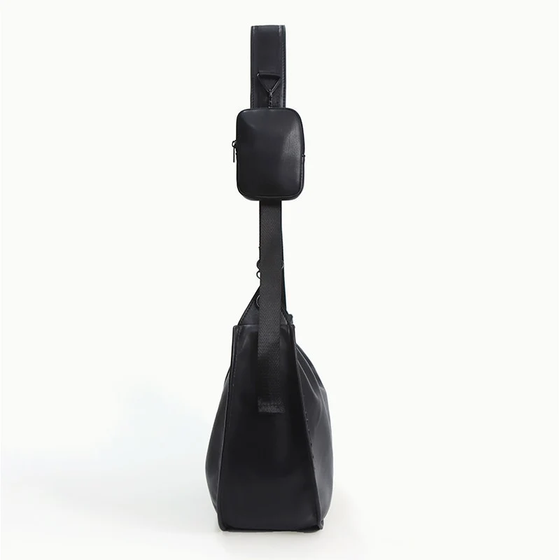 Elegante Umhängetasche in geschwungener Form Skanto