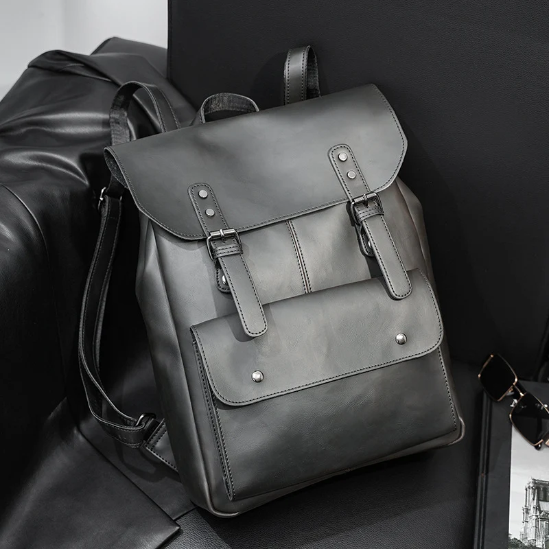 Eleganter Rucksack aus robustem Kunstleder Skanto