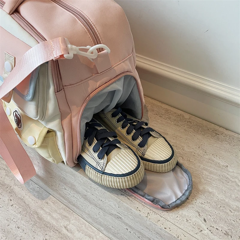 Sportliche Crossover-Tasche mit multifunktionalen Fächern Skanto