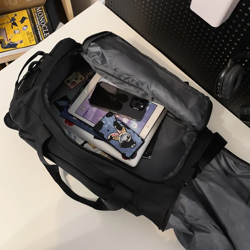 Sportliche Reisetasche mit vielen Fächern Skanto