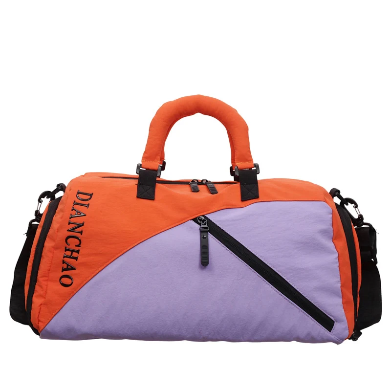Sportliche Reisetasche mit mehreren Fächern und strapazierfähigem Material Skanto
