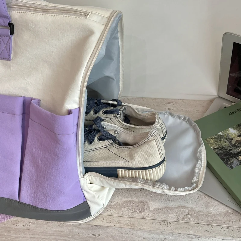 Sportliche Reisetasche mit multifunktionalen Eigenschaften Skanto