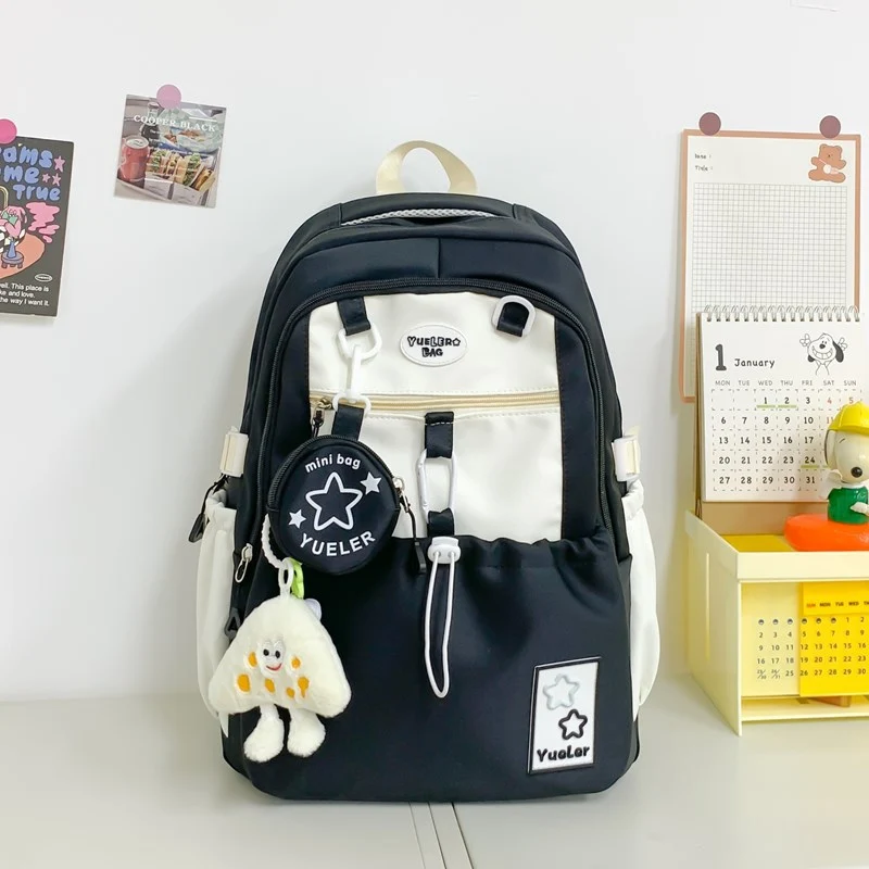 Verspielter Mehrfächer-Schulrucksack