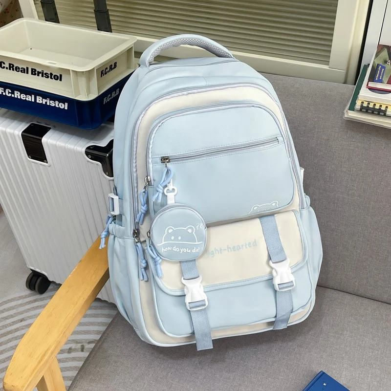 Leichter Mehrfächer-Schul- und Reiserucksack