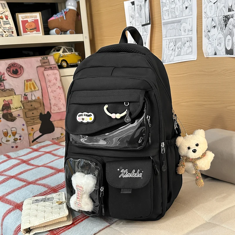 Funktionaler Schulrucksack mit vielen Taschen