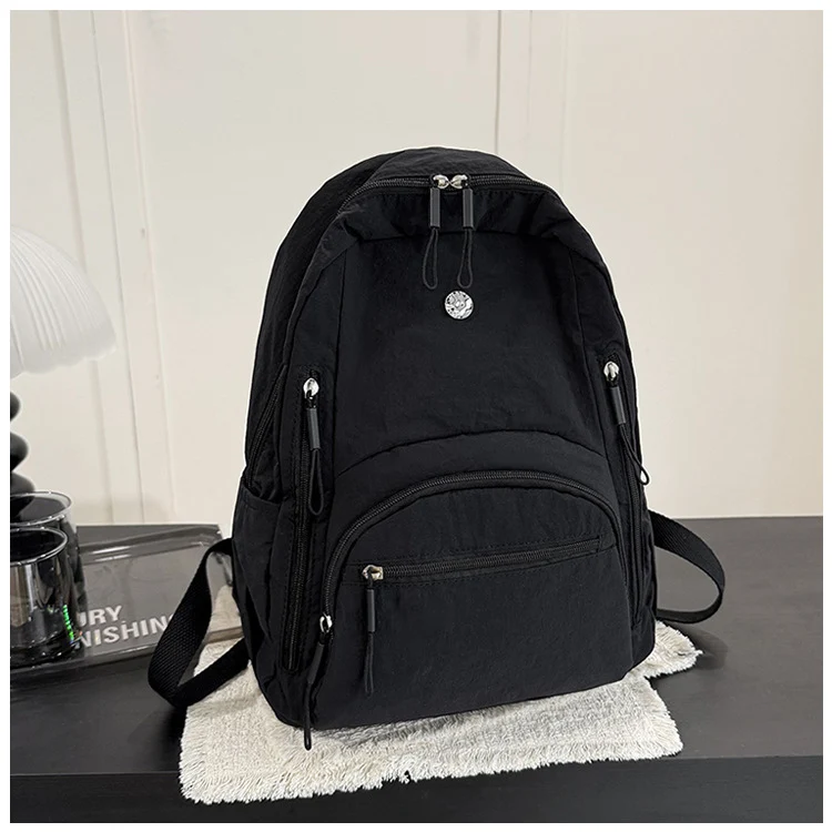 Lässiger Wander-Schulrucksack mit mehreren Fächern