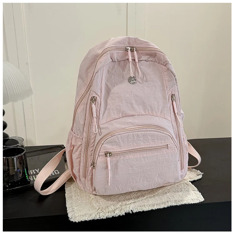 Lässiger Wander-Schulrucksack mit mehreren Fächern