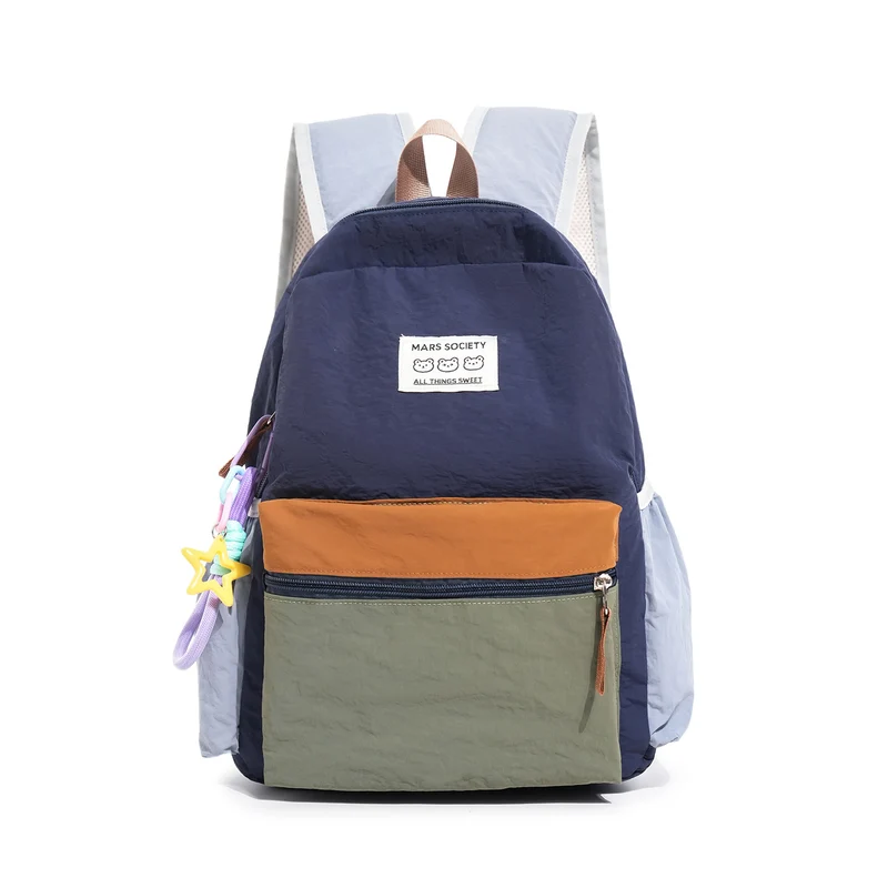 Lässiger Schulrucksack mit mehreren Fächern