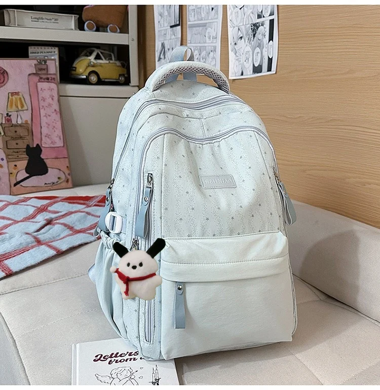 Lässiger Schulrucksack mit mehreren Fächern