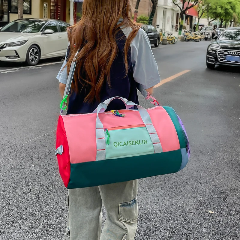 Sportliche Fitness-Reisetasche mit mehreren Fächern Skanto
