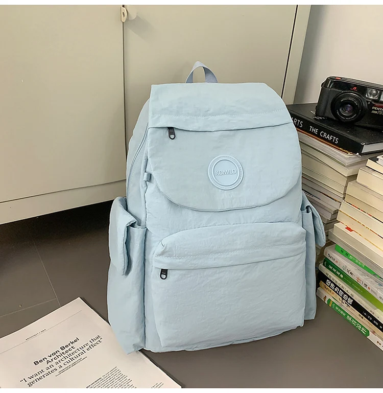 Robuster Wanderrucksack mit mehreren Fächern