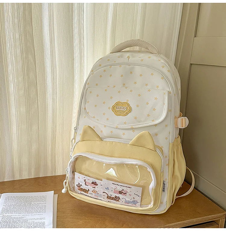 Niedlicher Schulrucksack mit Cartoon-Charakter