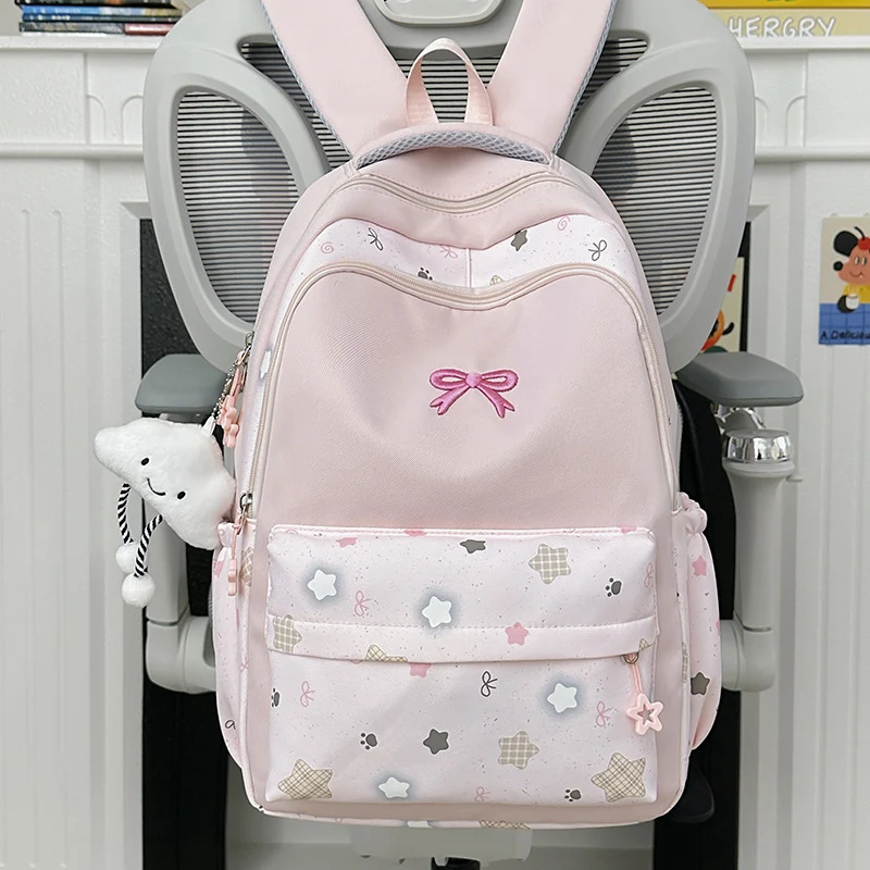 Niedlicher Schulrucksack mit Hasenmotiv und vielen Fächern