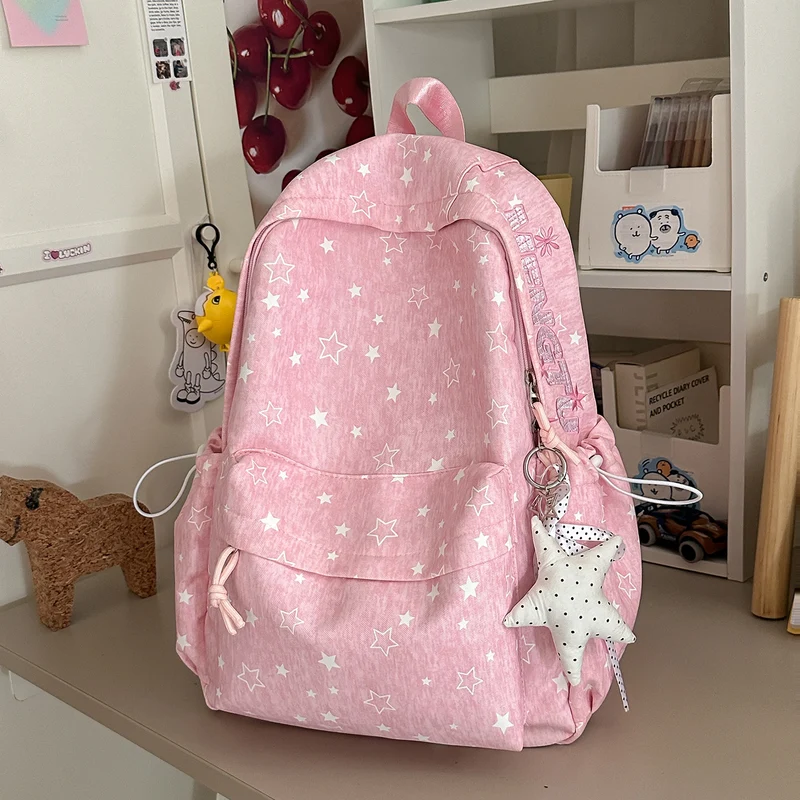Leichter Schulrucksack mit Sternenmuster und vielen Fächern