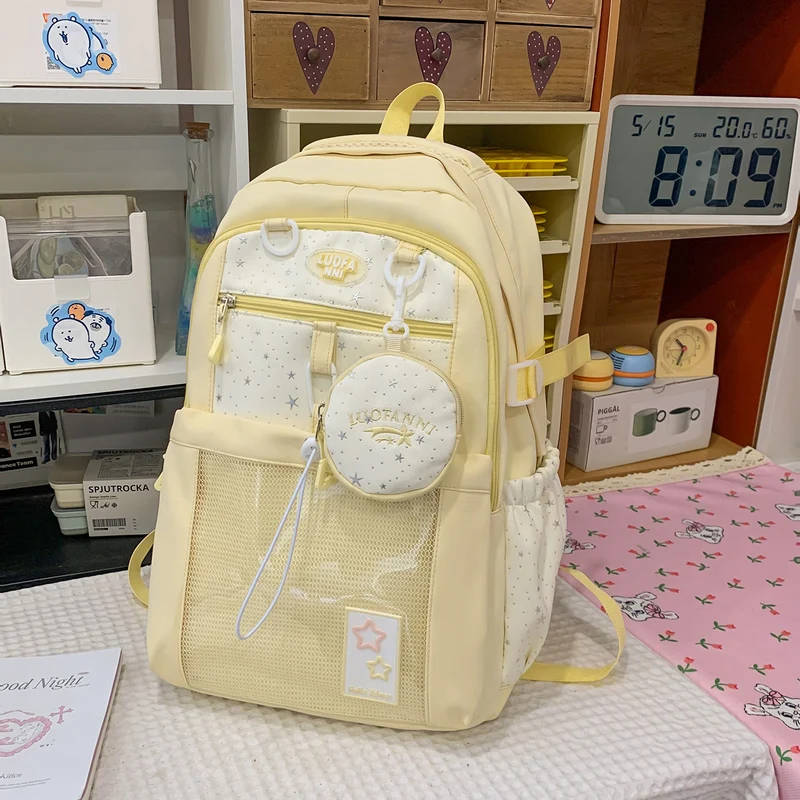Multifunktionaler Schulrucksack mit vielen Fächern