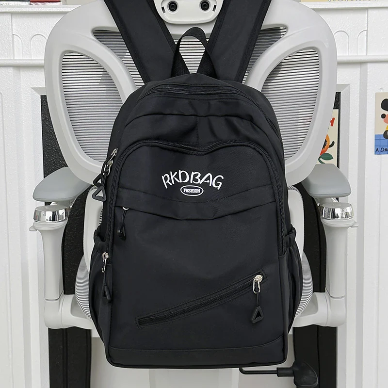 Alltags-Schulrucksack mit vielen Fächern