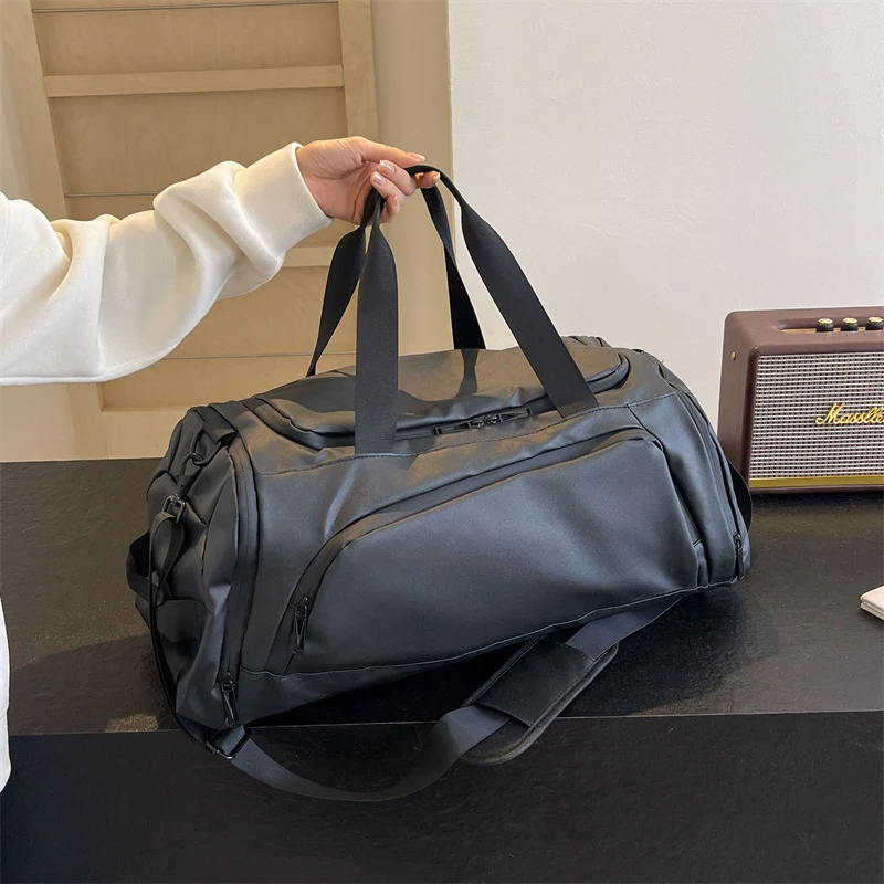 Sport- und Reisetasche mit isoliertem Kühlfach Skanto