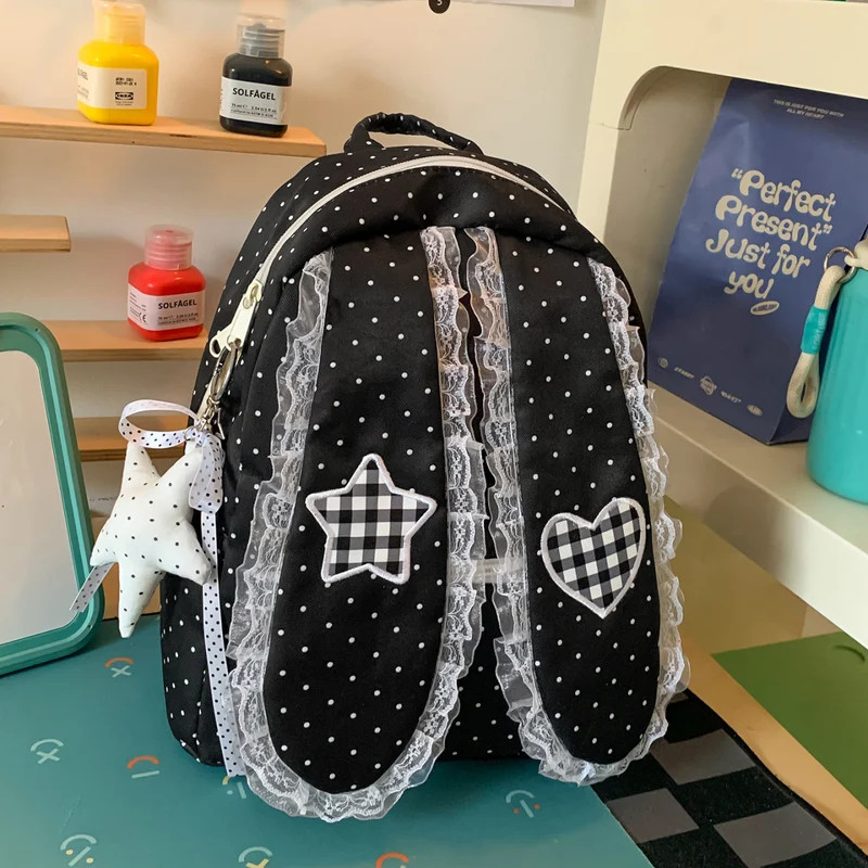 Niedlicher Schulrucksack im Hasenohren-Design