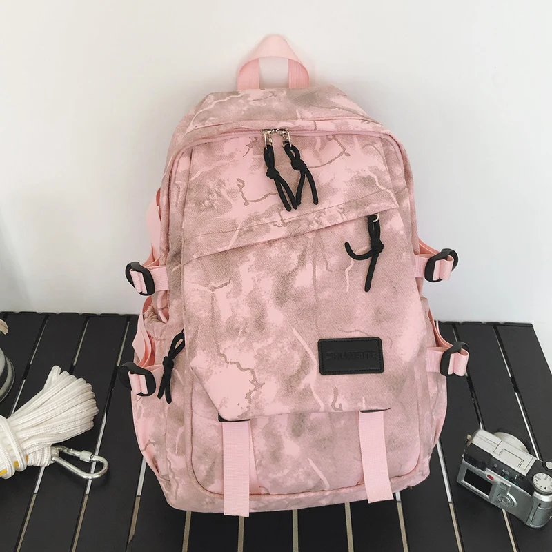 Robuster Schulrucksack mit mehreren Fächern