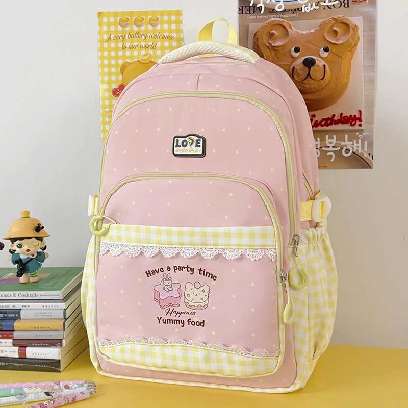Dekorativer Schulrucksack mit Polka-Dot-Muster