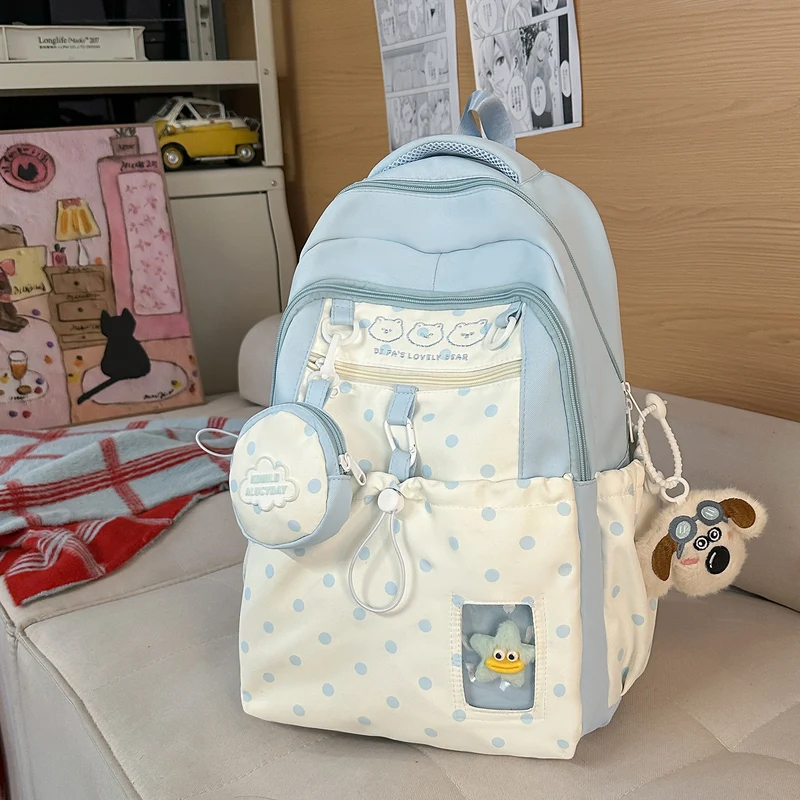 Lustiger Schulrucksack mit Charakter-Motiv und mehreren Fächern