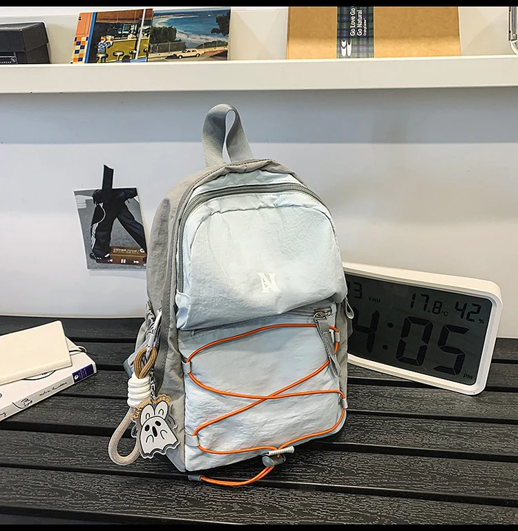 Leichter urbaner Schulrucksack