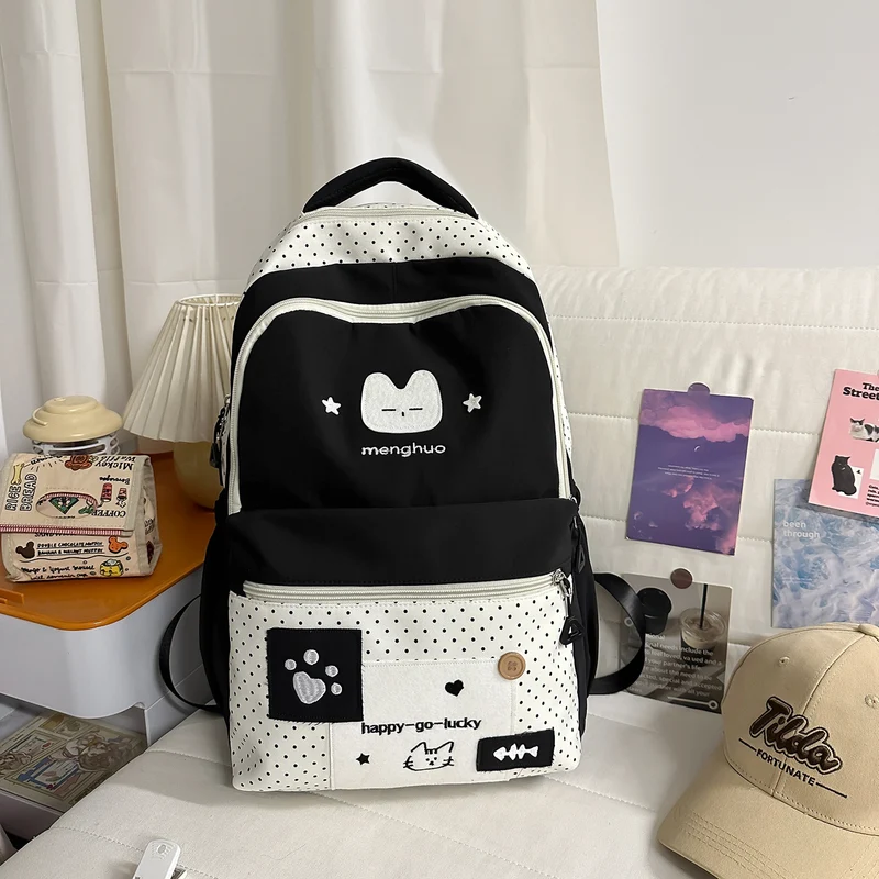 Leichter Schulrucksack mit niedlichem Charakter-Motiv