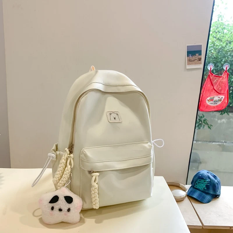 Leichter Schulrucksack mit niedlichem Charakter-Motiv