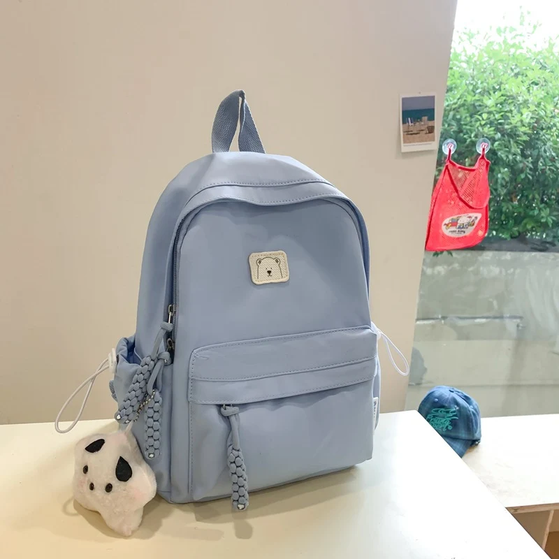 Leichter Schulrucksack mit niedlichem Charakter-Motiv