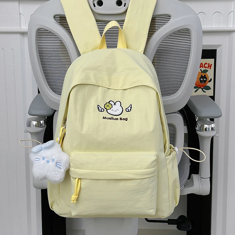 Leichter Schulrucksack mit niedlichem Charakter-Motiv
