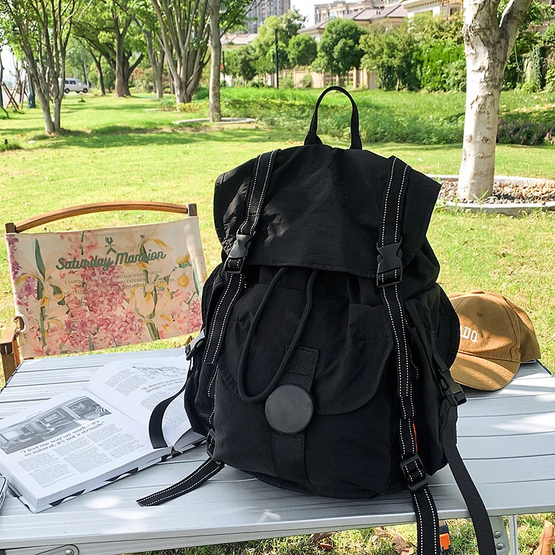 Multifunktionaler Urban Hiking Schulrucksack