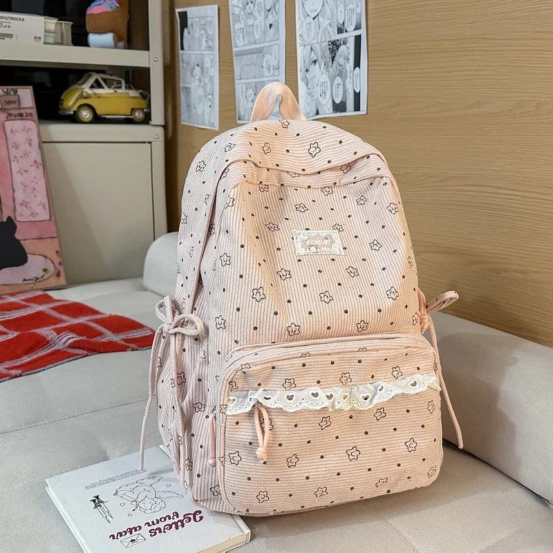 Dekorativer, verzierter Schulrucksack