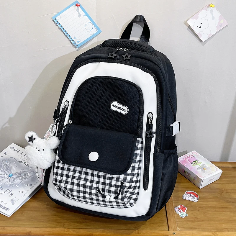 Verspielter Schulrucksack mit Vichy-Muster