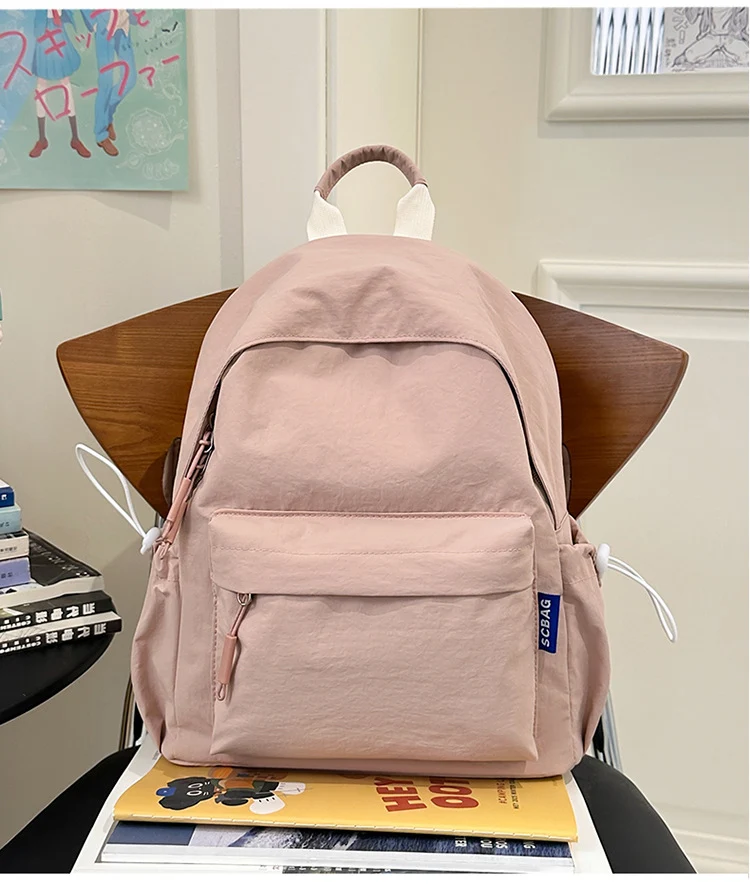 Leichter urbaner Schulrucksack