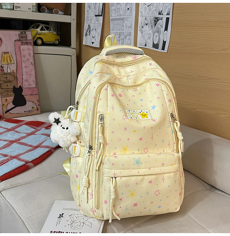 Niedliche Schultasche mit Sternenmuster