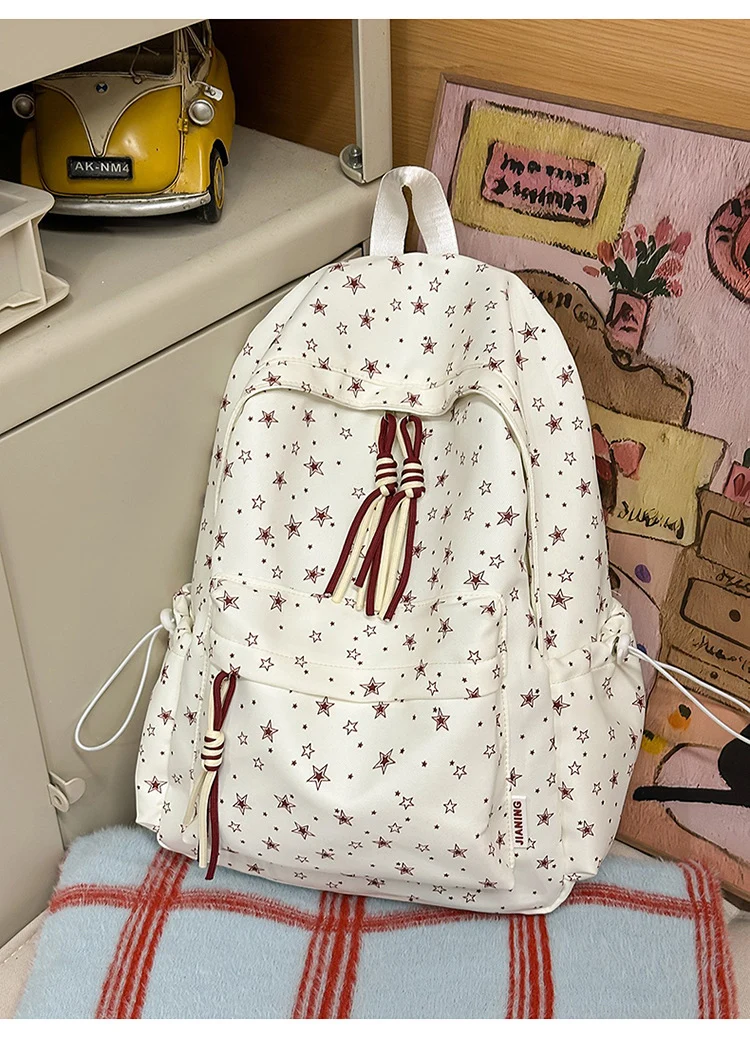 Niedlicher Schulrucksack aus weichem Stoff mit Sternenprint