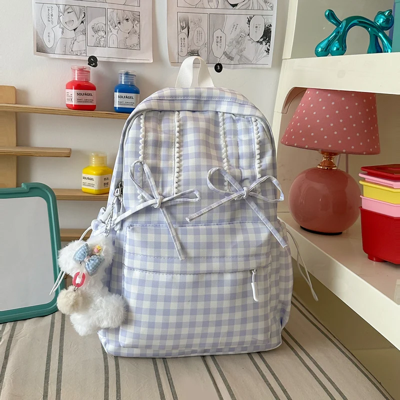 Lässiger karierter Schulrucksack