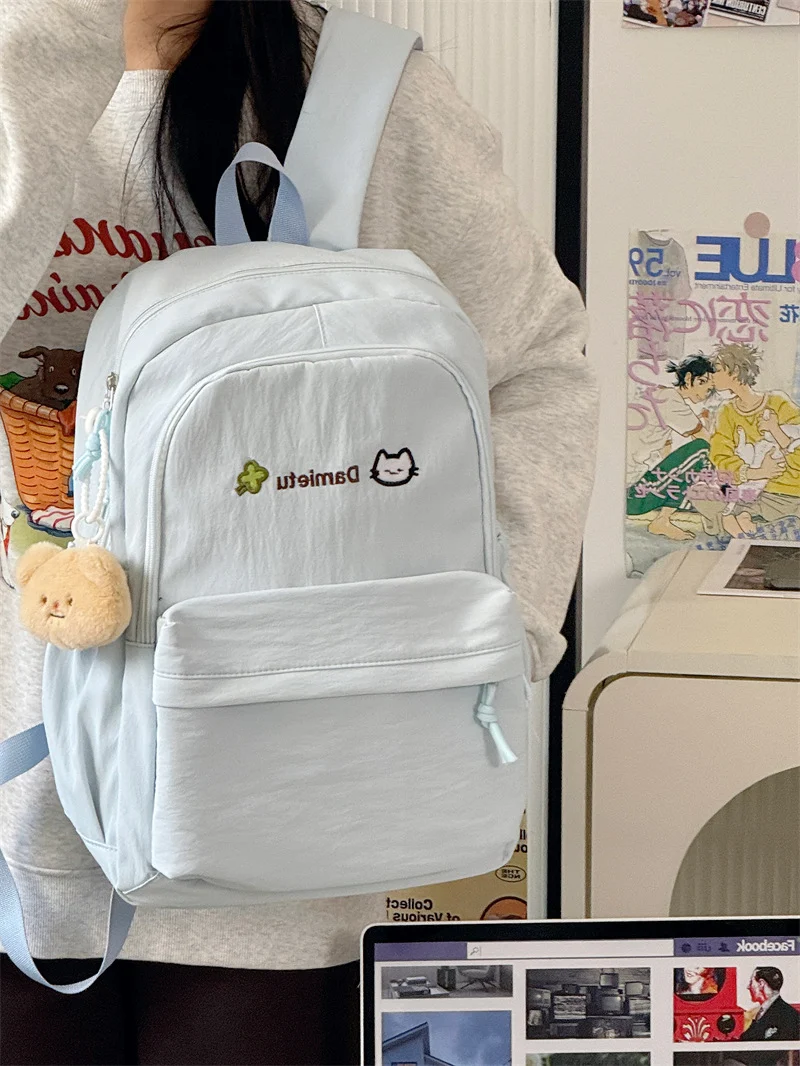 Klassischer Schulrucksack mit Charakter-Dekor