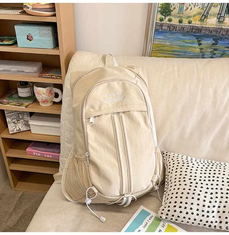 Leichter Reise-Schulrucksack mit mehreren Taschen