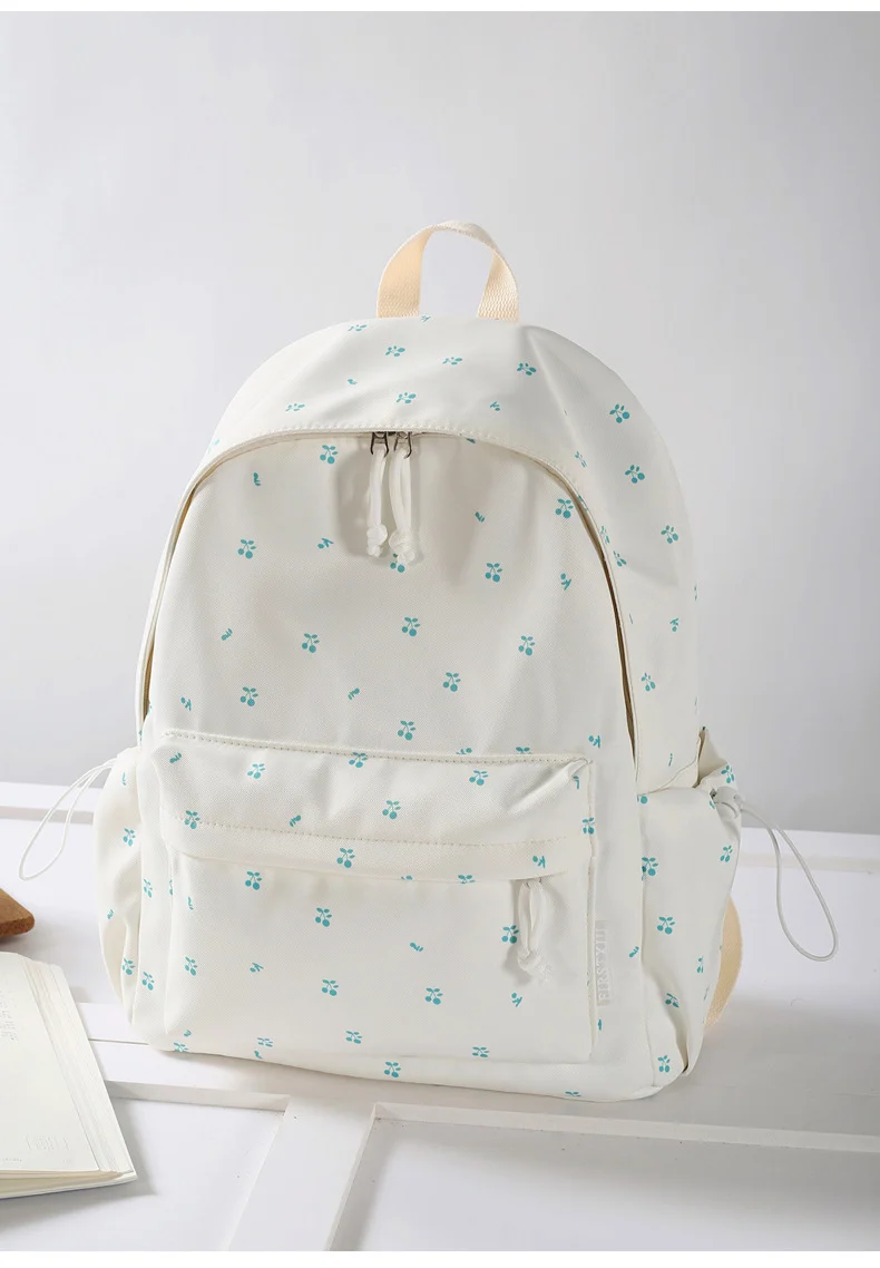 Leichter Schulrucksack mit Blumenmuster