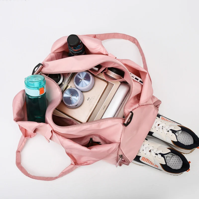Sportliche Wochenendtasche mit ergonomischem Tragegriff und vielseitiger Fächeraufteilung Skanto