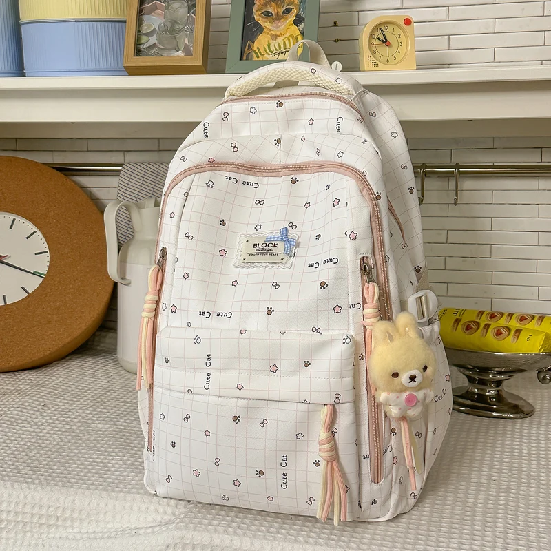 Niedlicher Schulrucksack mit Tiermuster