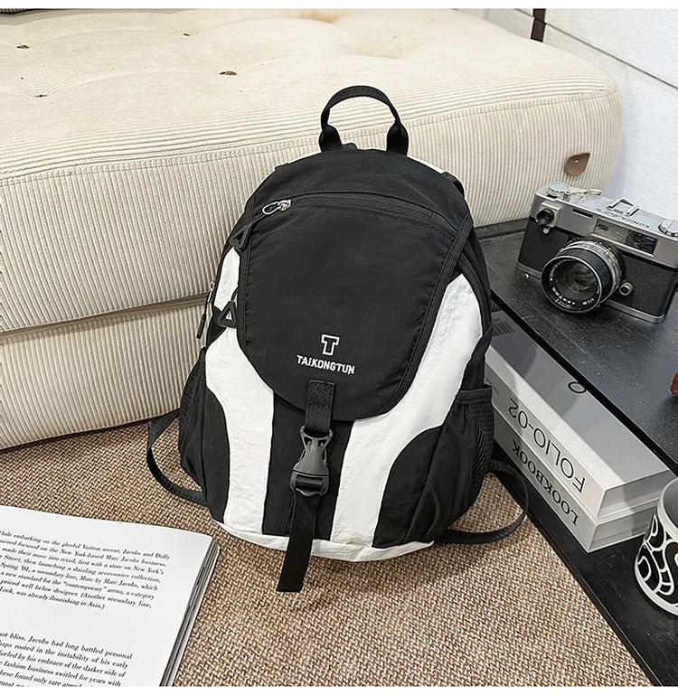 Multifunktionaler natürlicher transparenter Schulrucksack