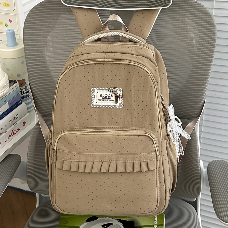 Niedlicher geraffter Schulrucksack mit Muster