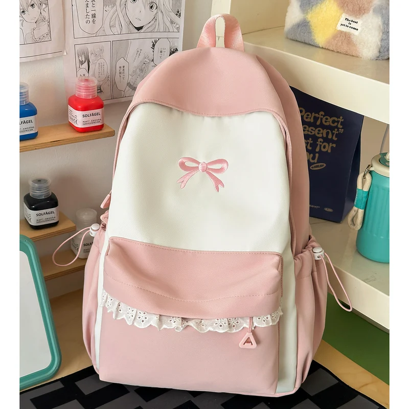 Niedlicher Schulrucksack mit Rüschen und Schleifendetail