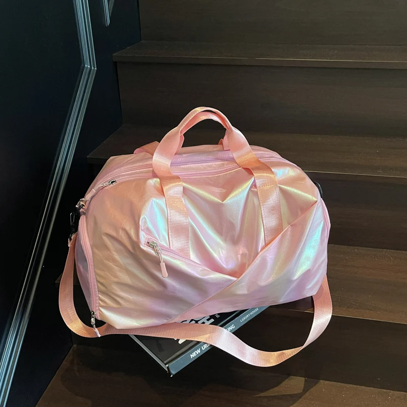 Sportliche Reisetasche mit elegantem, faltbarem Design Skanto