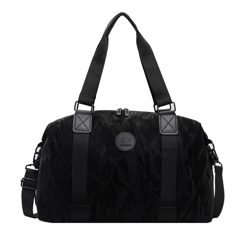 Sportliche Reisetasche im modernen Design Skanto