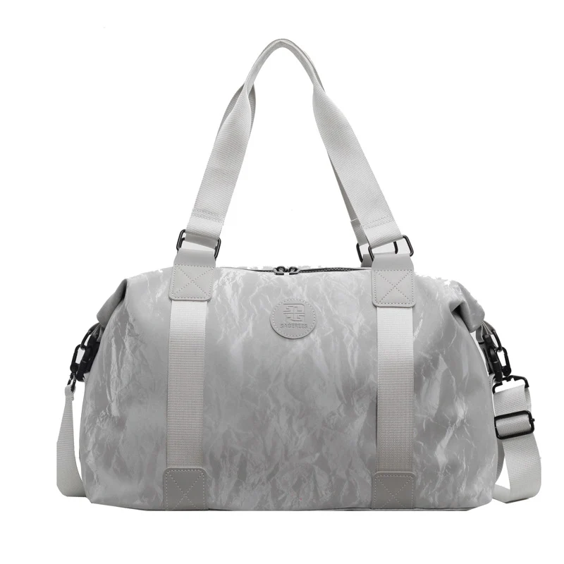 Sportliche Reisetasche im modernen Design Skanto